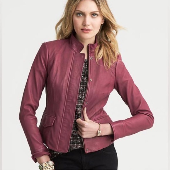 Banana Republic Jackets & Blazers - Banana Republic leather jacket. Size small.